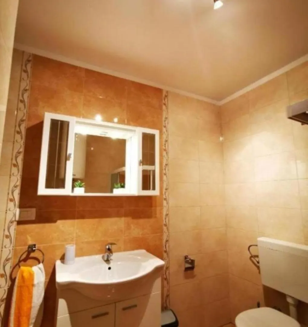 Apartments Franciska & Tihomir: Supetarska Draga 0*,  Croatia